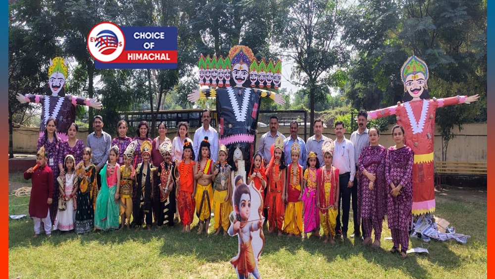 नूरपुर : डीएवी पब्लिक स्कूल बाघनी में किंडरगार्टन के नन्हे-मुन्नों ने किया रामलीला मंचन