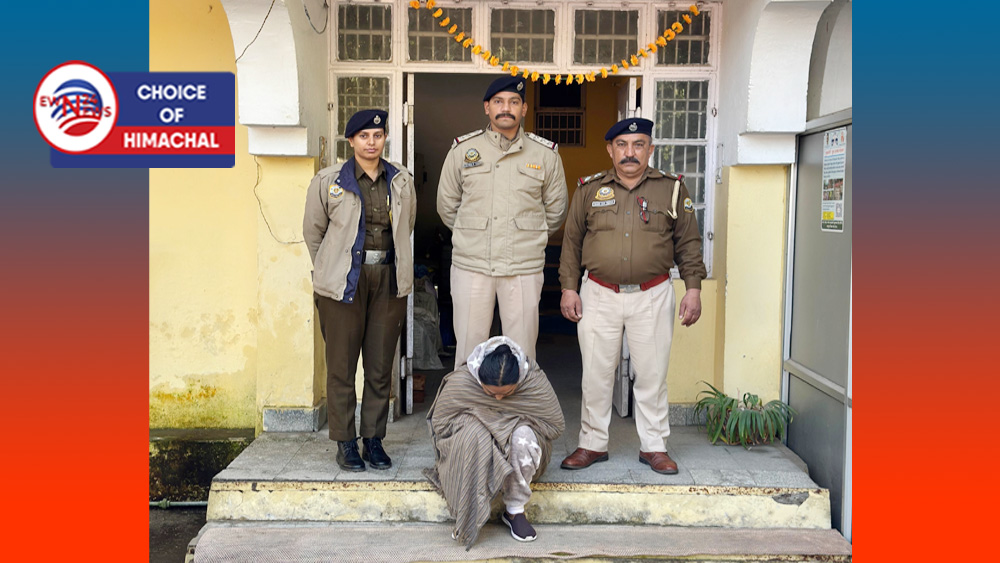 नगरोटा बगवां : विदेश में नौकरी का झांसा देकर लूटे साढ़े पांच लाख, महिला गिरफ्तार