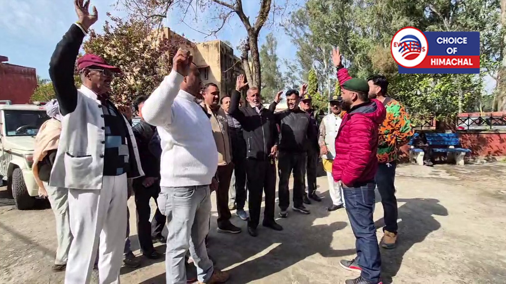 ब्लॉक कांग्रेस कमेटी फतेहपुर की गांधीगिरी, सांकेतिक धरना दिया-राष्ट्रपति को भेजा ज्ञापन