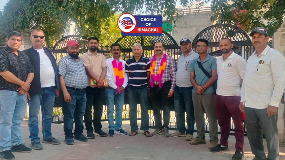 जसूर प्रेस क्लब चुनाव : अश्वनी शर्मा पर फिर जताया भरोसा, सर्वसम्मति से बने प्रधान