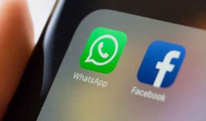 Facebook-WhatsApp की सर्विस कई घंटे रही बाधित, जकरबर्ग ने मांगी माफी