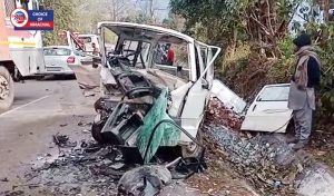 देहरा-रानीताल रोड हादसा: 80 की स्पीड से वैन से टकराई स्विफ्ट