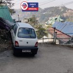 शिमला में बेकाबू कार ने व्यक्ति को कुचला, हाईकोर्ट में था तैनात