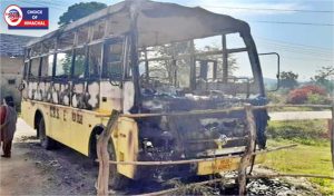 ऊना : सड़क किनारे खड़ी निजी स्कूल बस में भड़की आग, लाखों का नुकसान